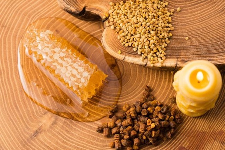 Propolis Bayatlar Mı?