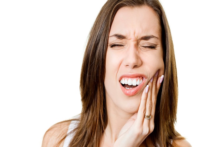 Propolis Diş Etine Sürülür Mü?