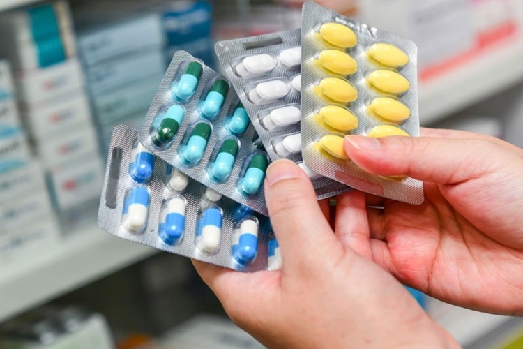 Prozac Aç Karnına İçilir Mi?