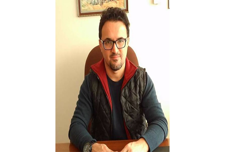 Psikolog İzzet Güllü Nerede Çalışıyor?
