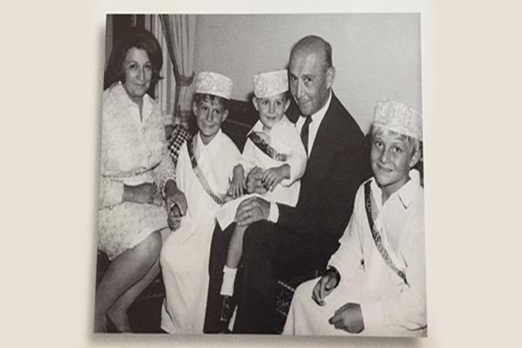 Rahmi Koç'un İlk Eşi Kimdir?