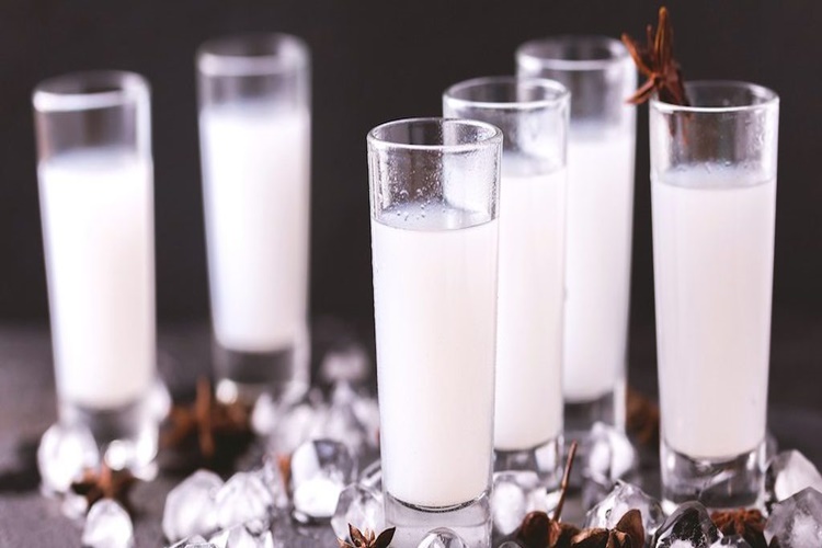 Rakı Bozulursa Ne Olur?