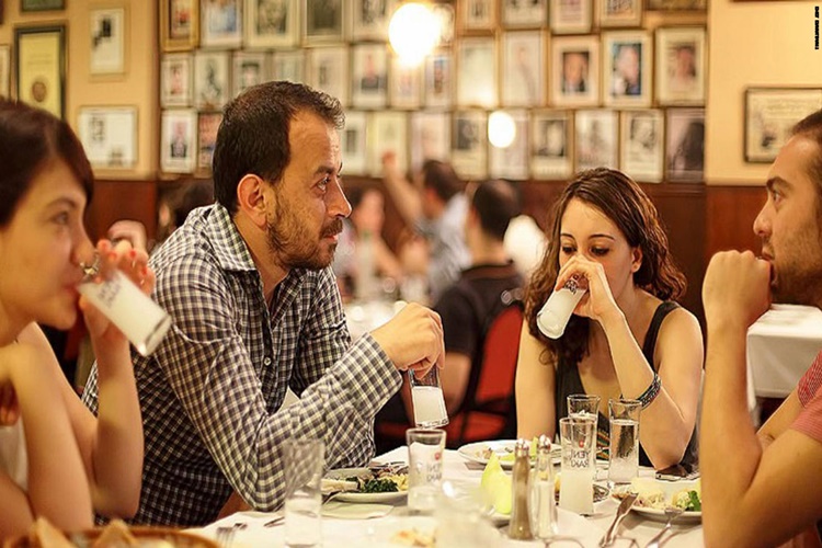 Rakının Yanına Ne Gider?