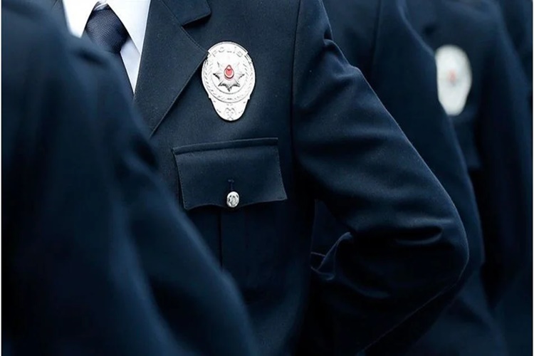 Renk Körleri Lens İle Polis Olabilir Mi?