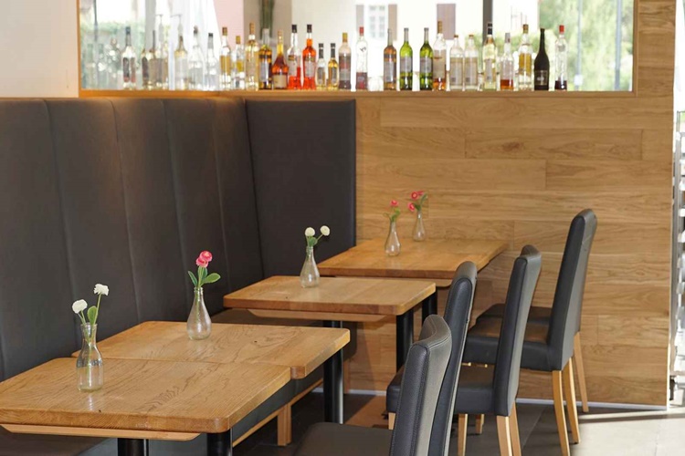 Restoran İşletmek Zor Mu?