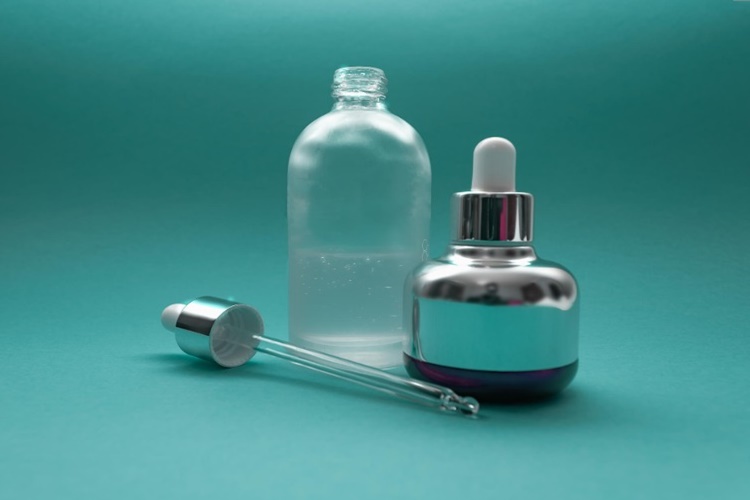 Retinol Tüylenme Yapar Mı?