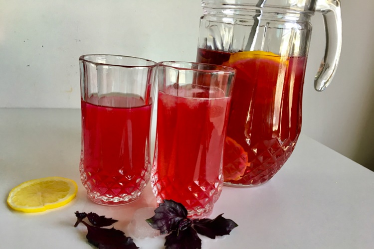 Reyhan Şerbeti Buzlukta Nasıl Saklanır?