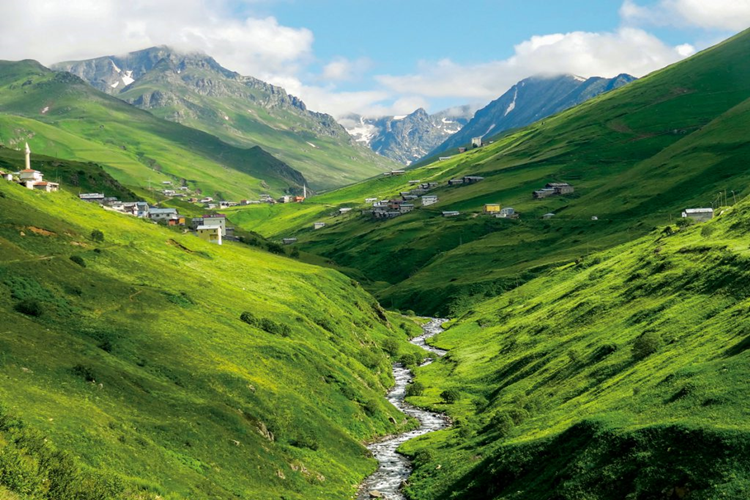 Rize Pazar 2023 Nüfusu Kaçtır?