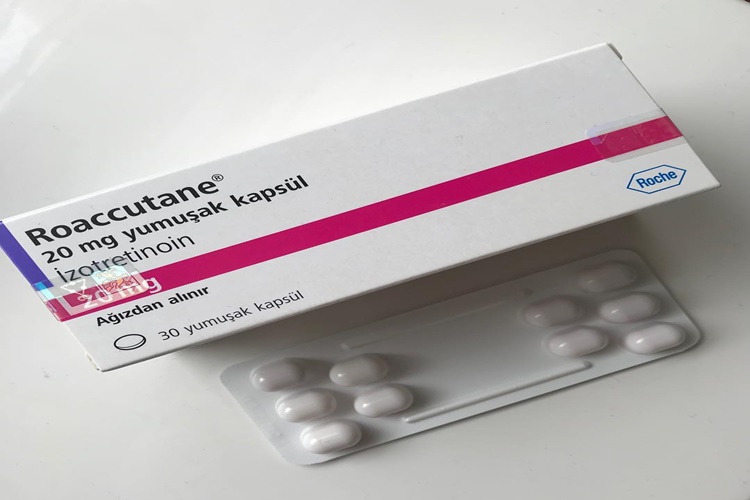 Roaccutane Demir Eksikliği Yapar Mı?