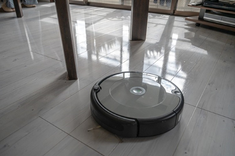 Robot Süpürge Neden Su Akıtır?