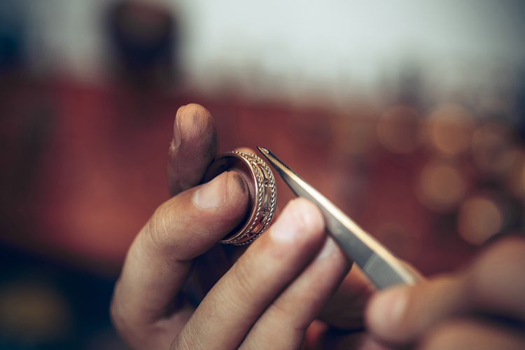 Rodyum Kaplama Paslanır Mı?