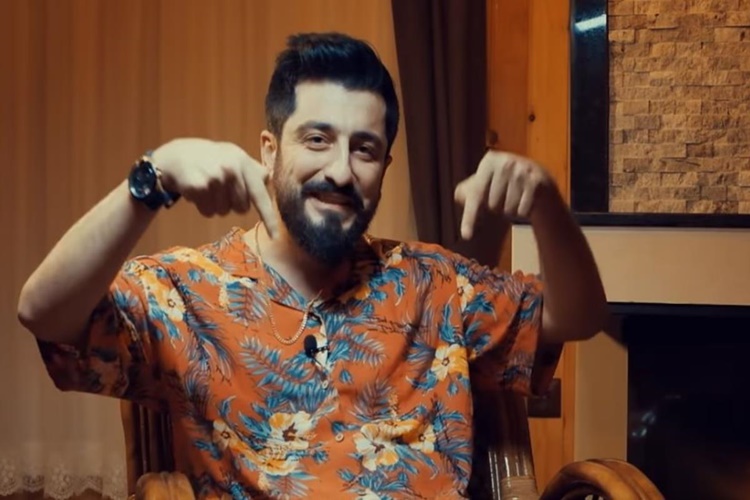 Röportaj Adam Ne Kadar Kazanıyor?