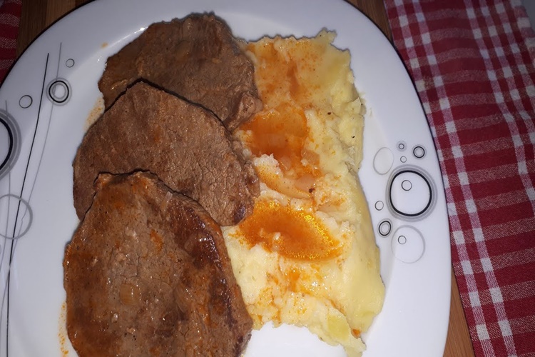 Rosto Düdüklüde Kaç Dakikada Pişer?
