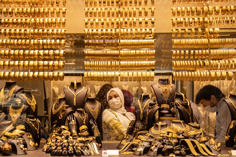 Rüyada Altın Dolu Oda Görmek Ne Anlama Gelir? - Güncel Oku