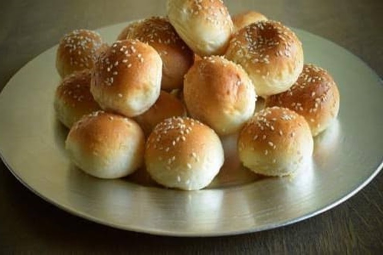 Rüyada Börek Kırıntıları Görmek Ne Anlama Gelir?