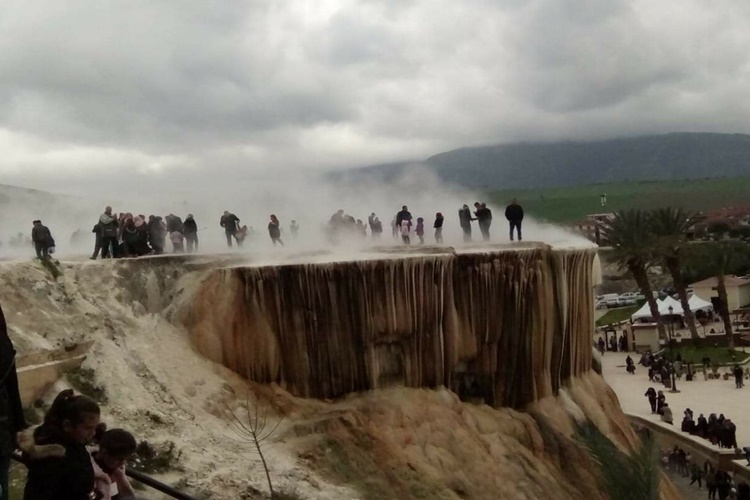 Rüyada Çamur Yağması Ne Anlama Gelir?