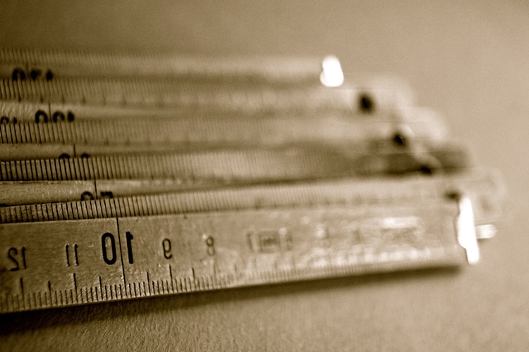 Rüyada Cetvel Görmek Ne Anlama Gelir?