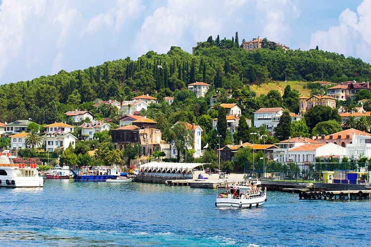 Rüyada Deniz Yolculuğuna Çıkmak Ne Anlama Gelir?