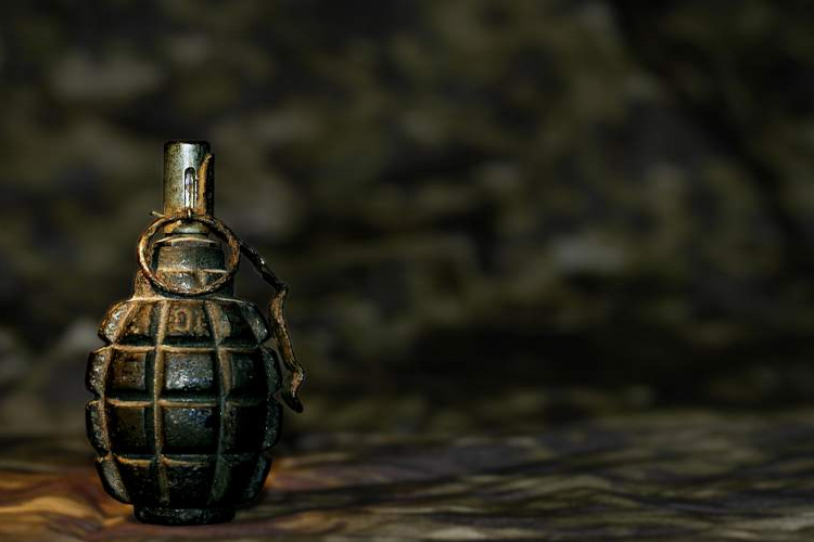 Rüyada El Bombası Görmek Ne Anlama Gelir?