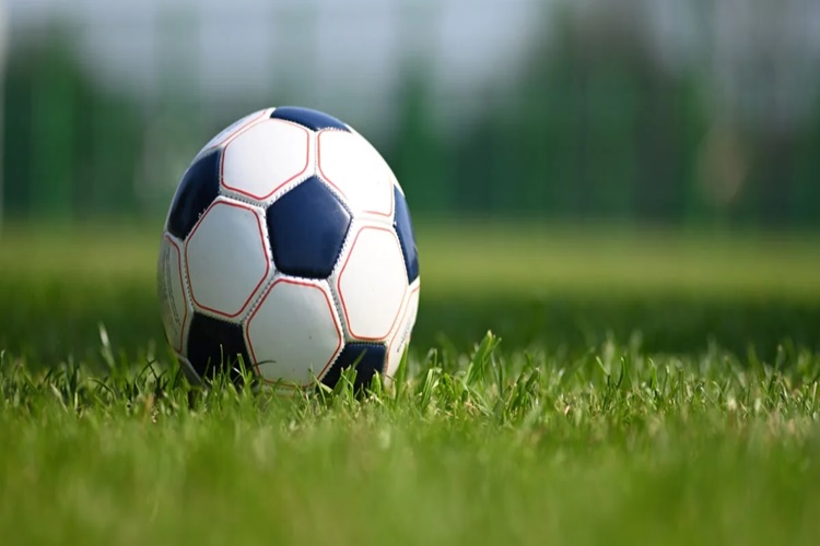 Rüyada Futbol Topu Görmek Ne Anlama Gelir?