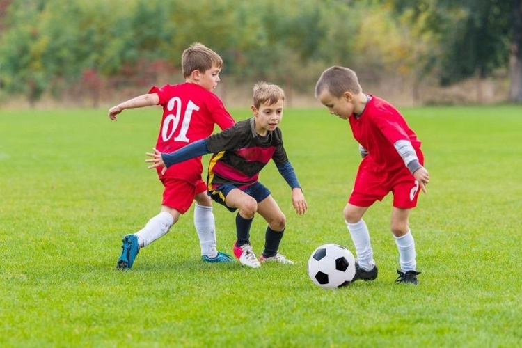 Rüyada Futbolcu Sakatlanması Ne Anlama Gelir?
