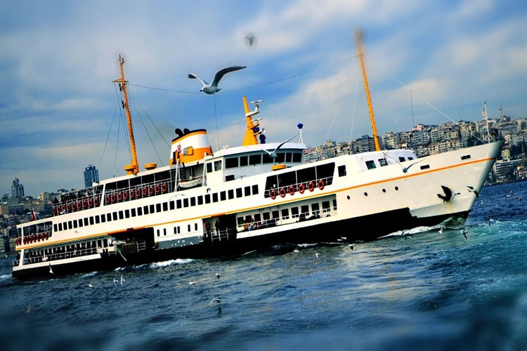 Rüyada Geminin Hızlı Gitmesi Ne Anlama Gelir?