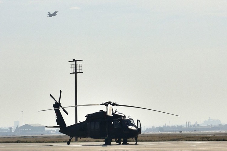Rüyada Polis Helikopteri Düşmesi Ne Anlama Gelir?