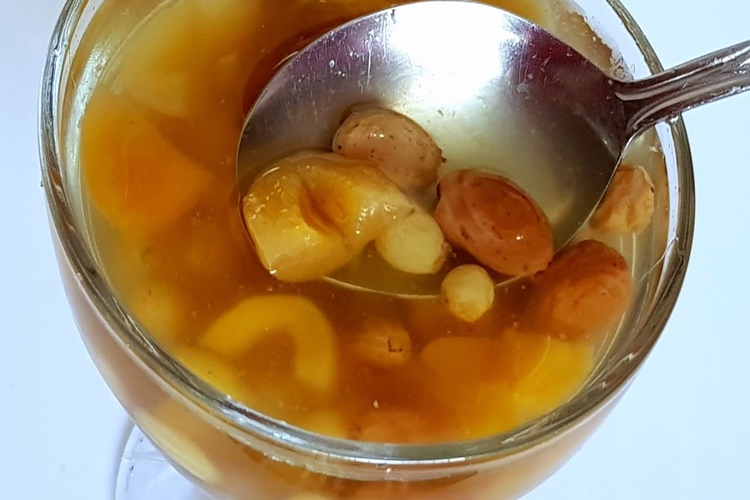 Rüyada Üzüm Hoşafı Görmek Ne Anlama Gelir?