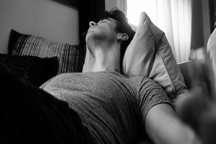 Rüyada Vefat Eden Kişinin Sesini Duymak Ne Anlama Gelir?