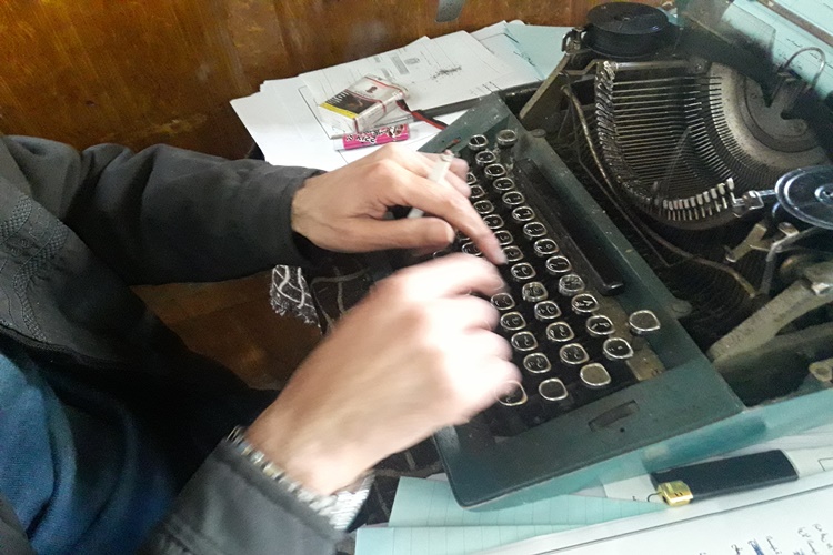 Rüzgara Dokunmak Kitabı Konusu Nedir?