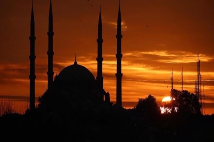 Sabah Namazı ile Diğer Namazlar Arasındaki Fark Nedir?
