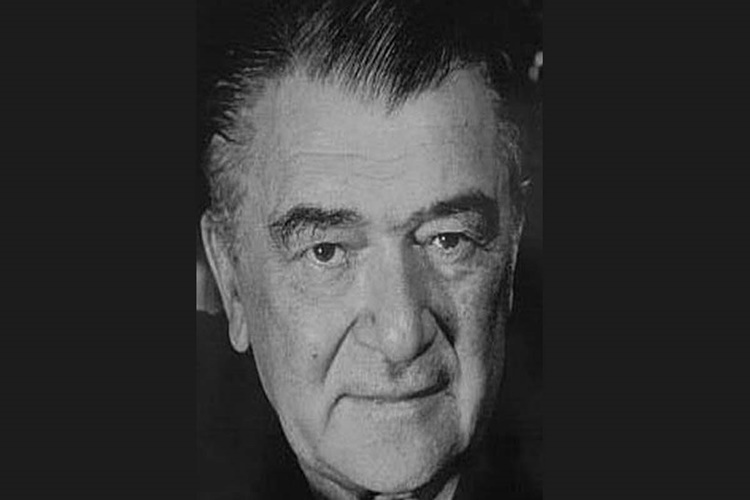 Sabahattin Eyüboğlu Nerede Doğdu?