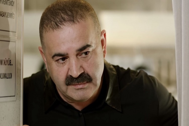 Şafak Sezer Filmleri Nelerdir?