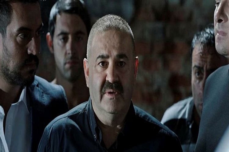 Şafak Sezer Nasıl Ünlü Oldu?
