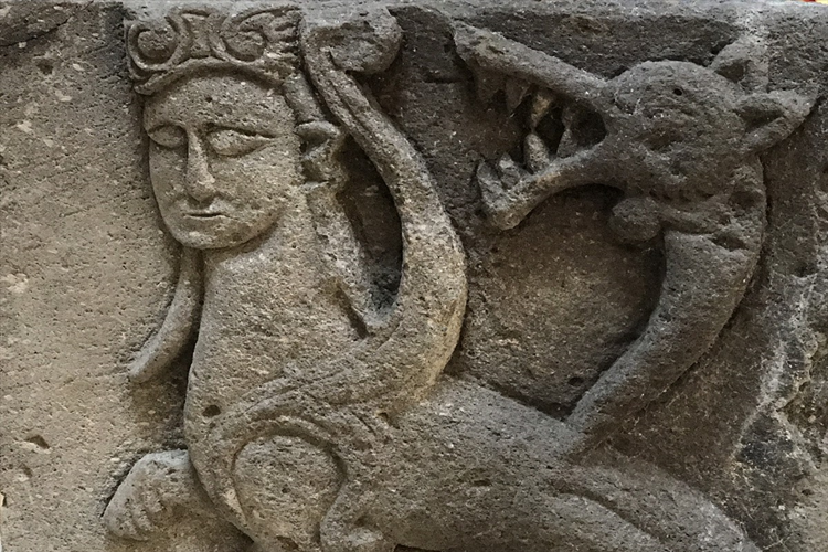 Şahmeran Hikayesi Nedir?