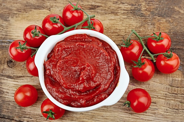 Salça Kaç Günde Bozulur?