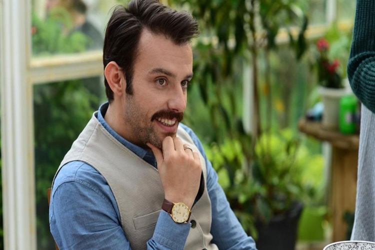 Salih Bademci Eşi Kimdir? 