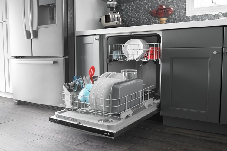 Samsung ve Vestel Bulaşık Makinesi Suyu Neden Tahliye Etmiyor?