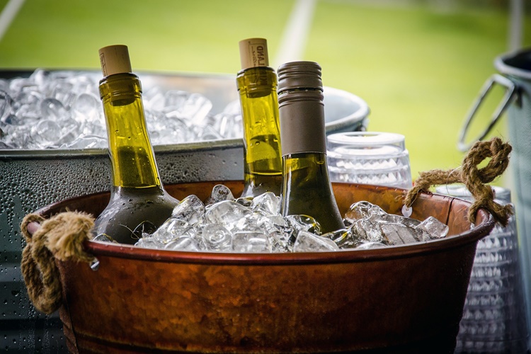 Şaraba Buz Konur Mu?