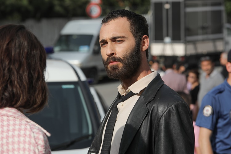 Seçkin Özdemir’in Eşi Kimdir?