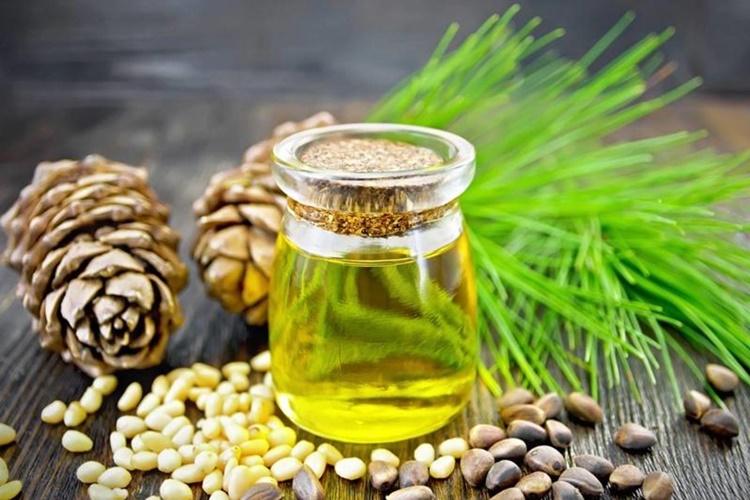 Sedir Ağacı Yağı Sivilce Geçirir Mi?
