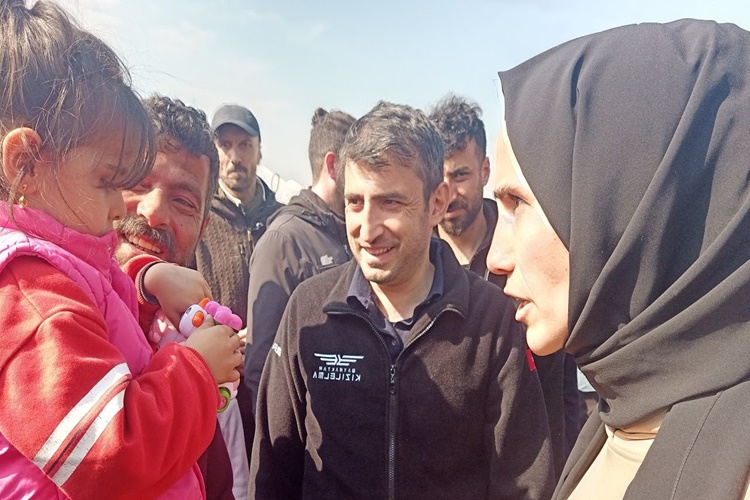 Selçuk Bayraktar'ın Eşi Kimin Kızı?