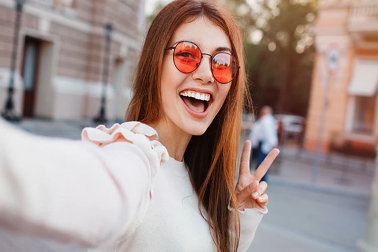 Selfie Çekmek Hakkında Merak Edilen Bilgiler