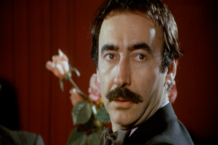 Şener Şen’in Oynadığı Filmler Nelerdir?