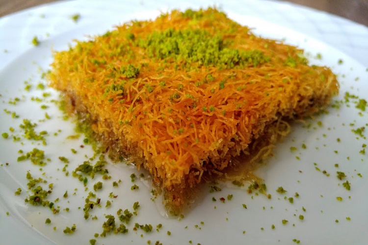 Şerbeti Dökülen Kadayıf Tekrar Pişirilir Mi?
