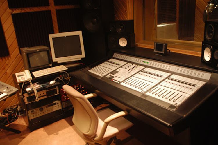 Ses Sistemi Kurmak Hakkında Merak Edilen Bilgiler