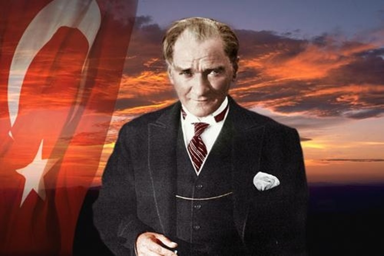 Sezen Aksu Atatürk İçin Ne Dedi?