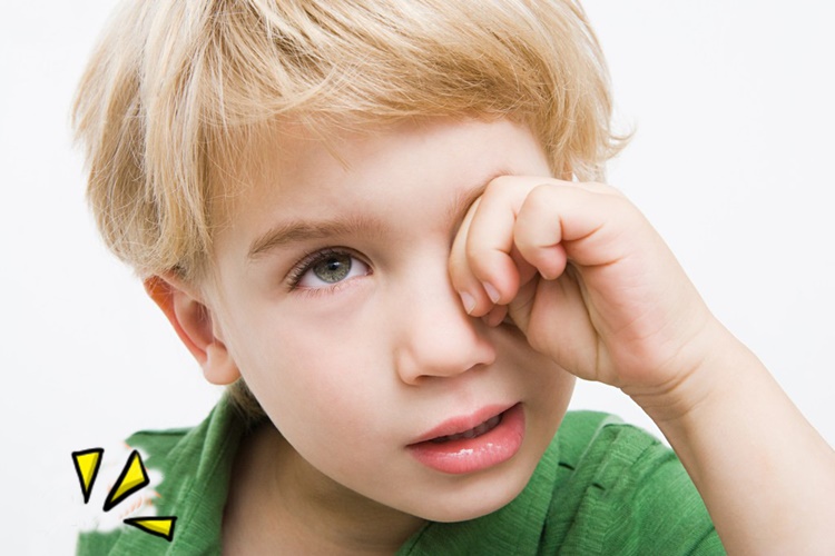 Sıcak Su Göze Zarar Verir Mi?