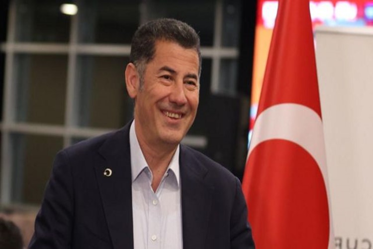 Sinan Oğan Evli Mi?