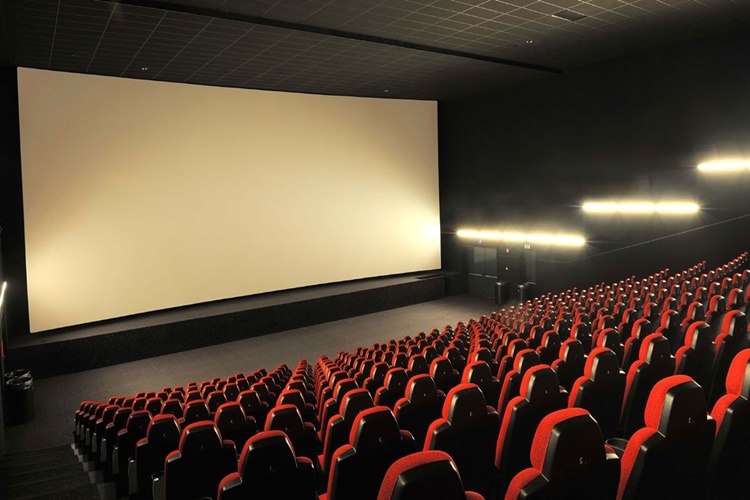 Sinema Salonu Açmak İçin Gerekenler Nelerdir?